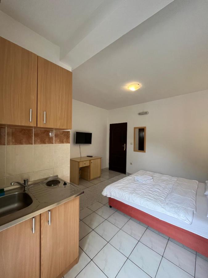 Studio Apartments Kul Budva Kültér fotó